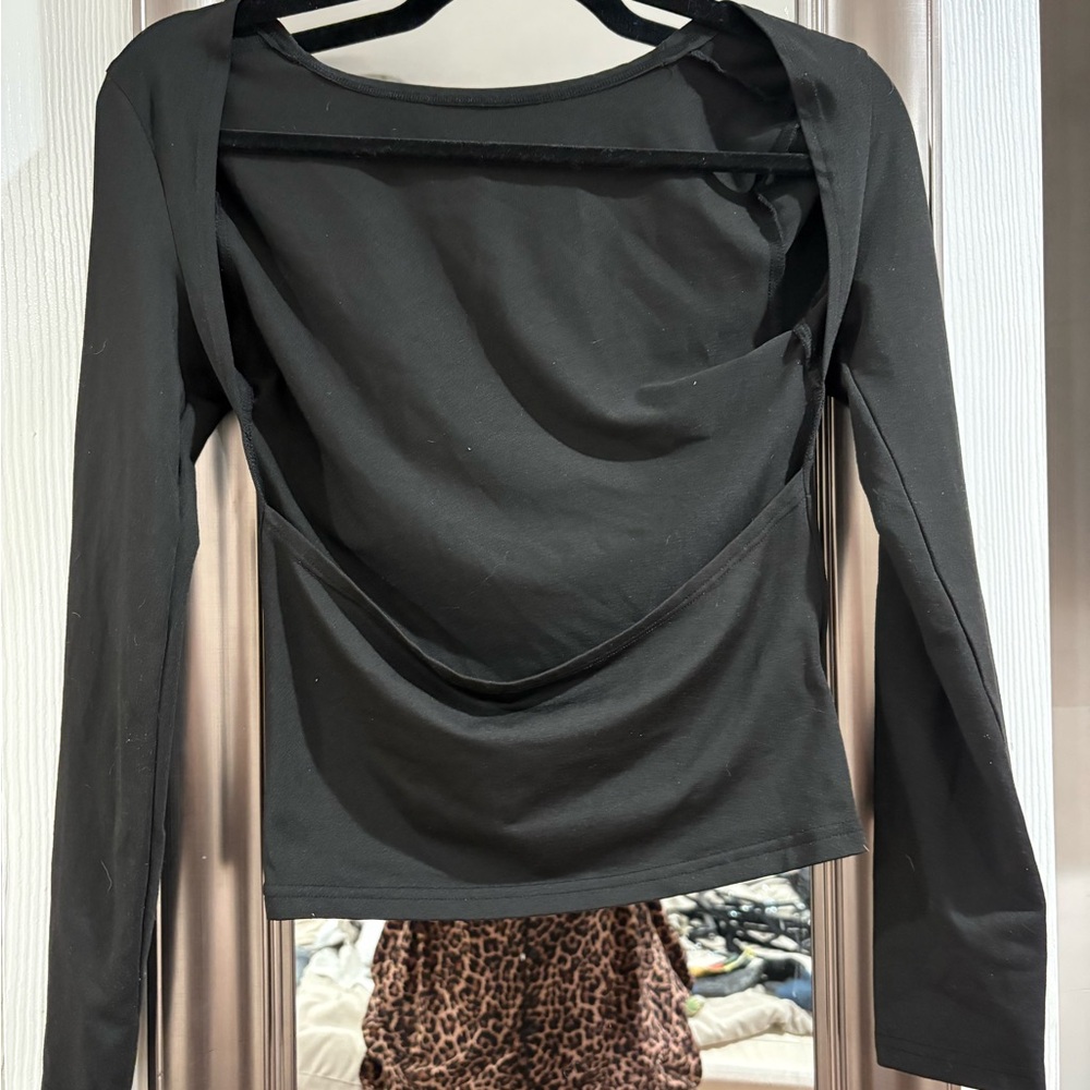 Black Long Sleeve Women's open back Top